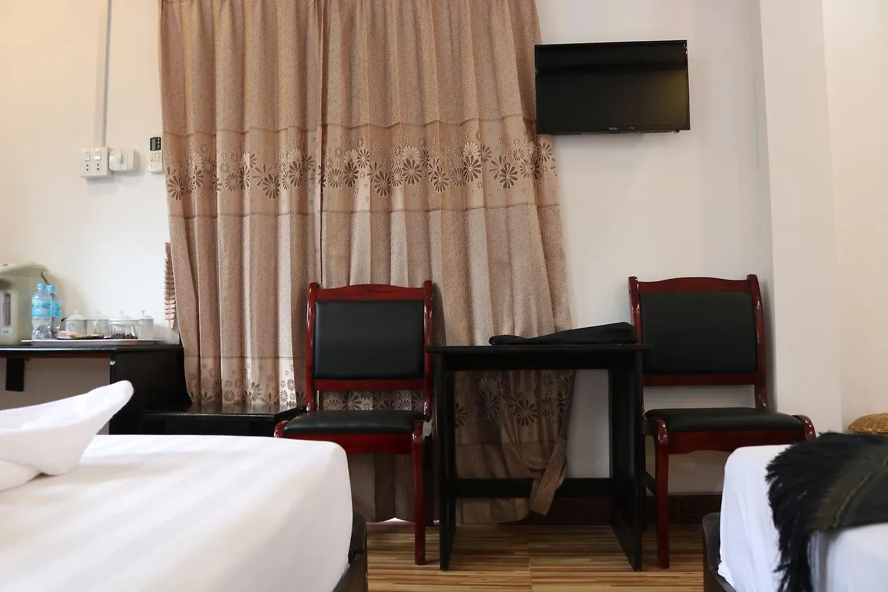 Singharat Place Hotel ルアンパバーン
